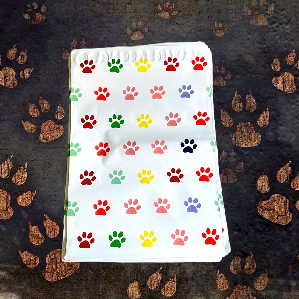 25 10X13 Paw Print Poly Mailers PRICE IS FIRM - Picture 3 of 4